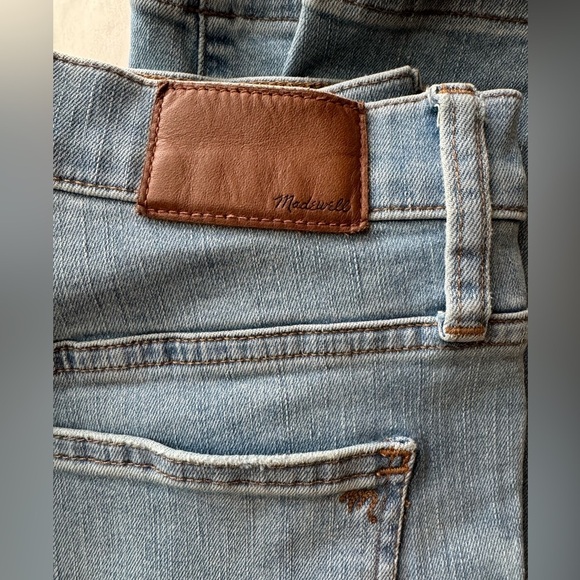MADEWELL Woman's Light Wash Button Fly High Rise Skinny Jeans, Size 28 - Picture 6 of 12